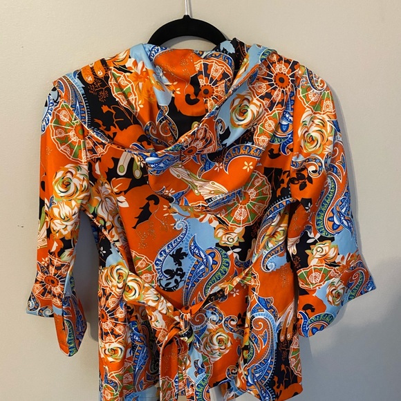 Dygarni Orange Floral Jacket with Hoodie - Picture 2 of 6